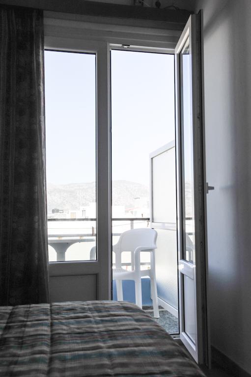 Hotel Karpathos Eksteriør bilde