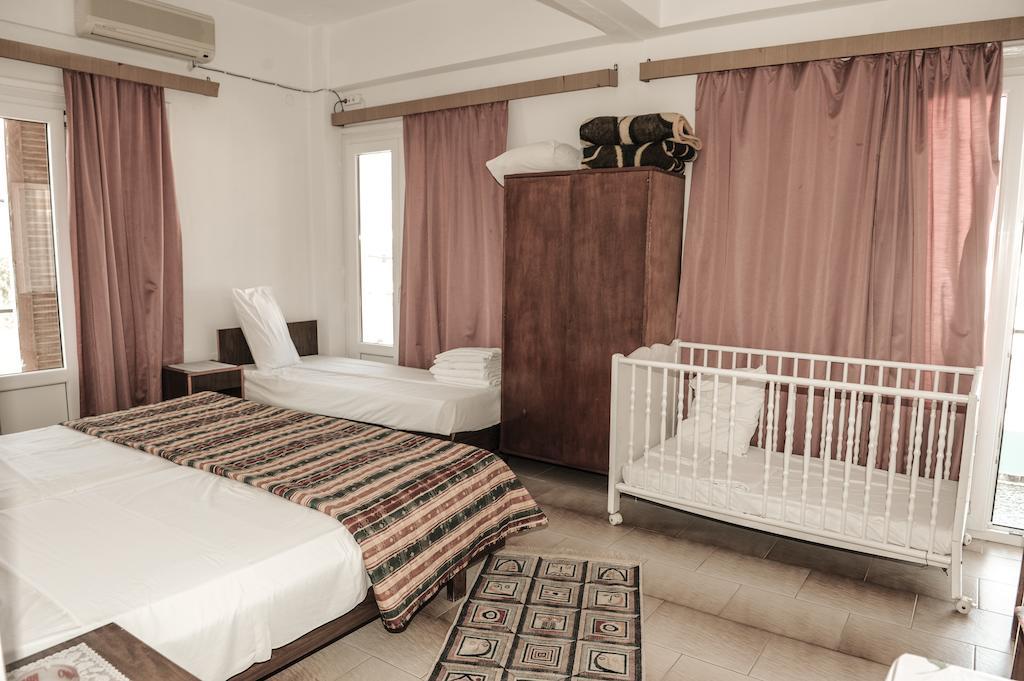Hotel Karpathos Eksteriør bilde